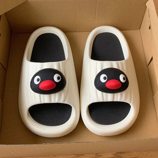 日本进口EVA可爱企鹅拖鞋女外穿夏季软底室内居家情侣防滑凉拖鞋