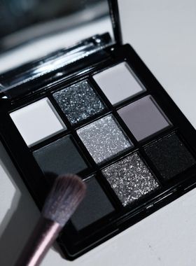 9 Colors Eye shadow Palette, Dark Black Grey Silvery Color