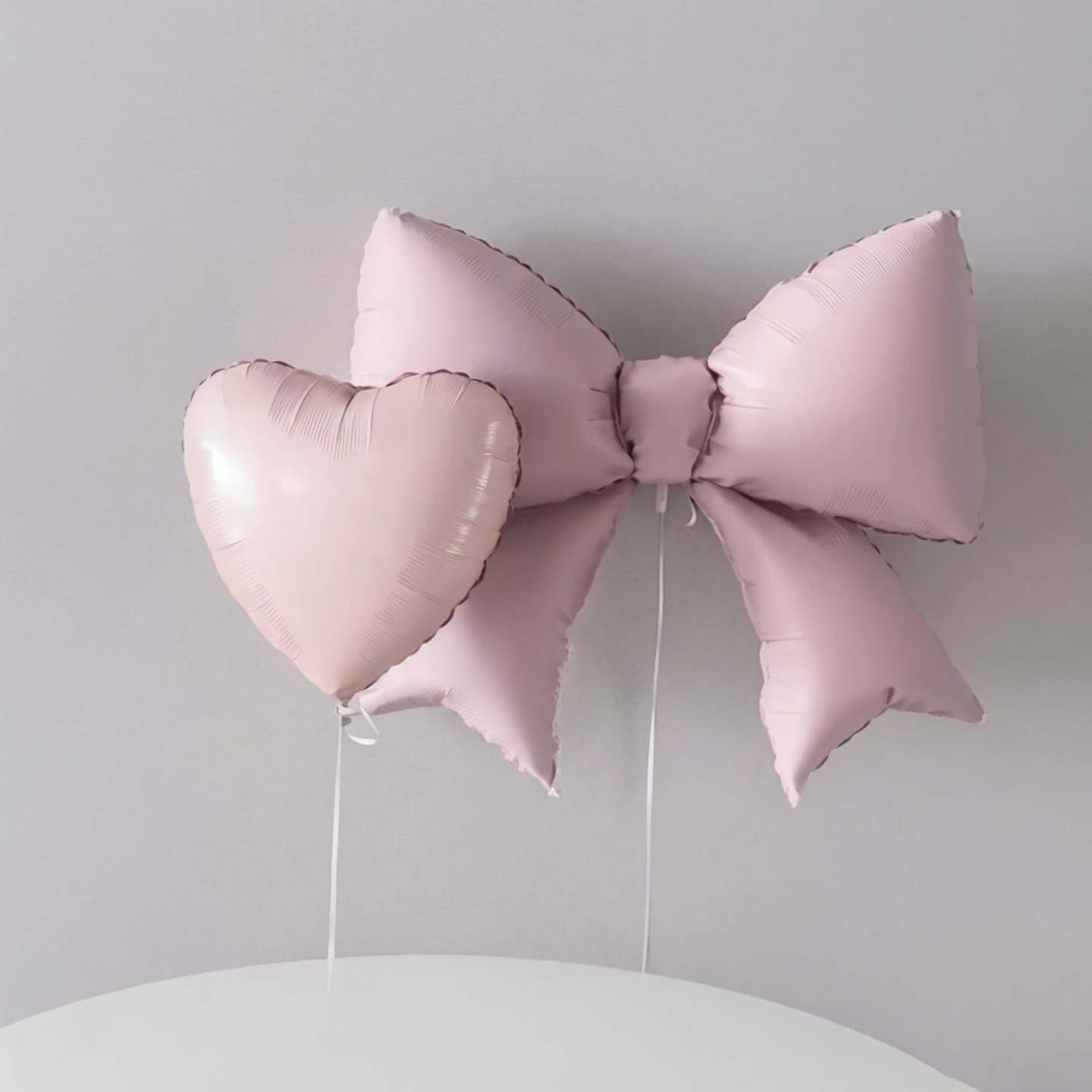 女童公主粉色蝴蝶结气球生日布置场景装饰儿童周岁派对拍照道具