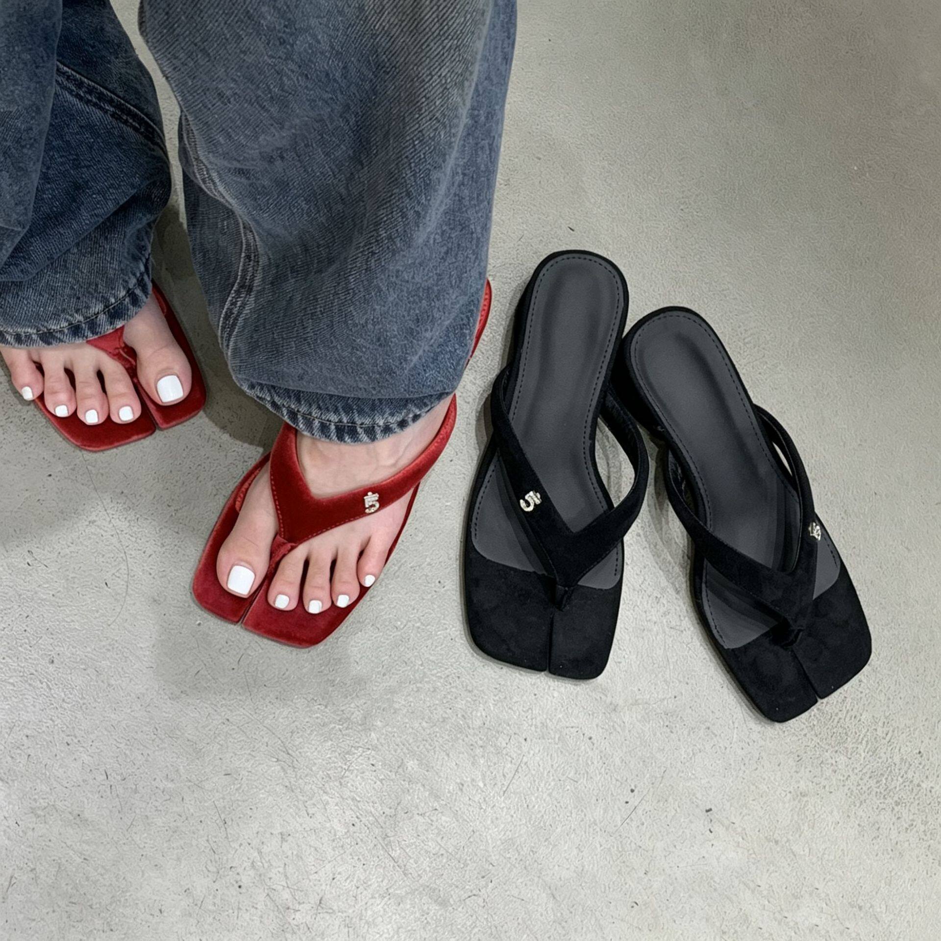夏季水钻方头夹趾人字拖女