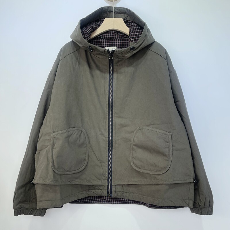 雪蓝杉军绿连帽拉链保暖女棉服