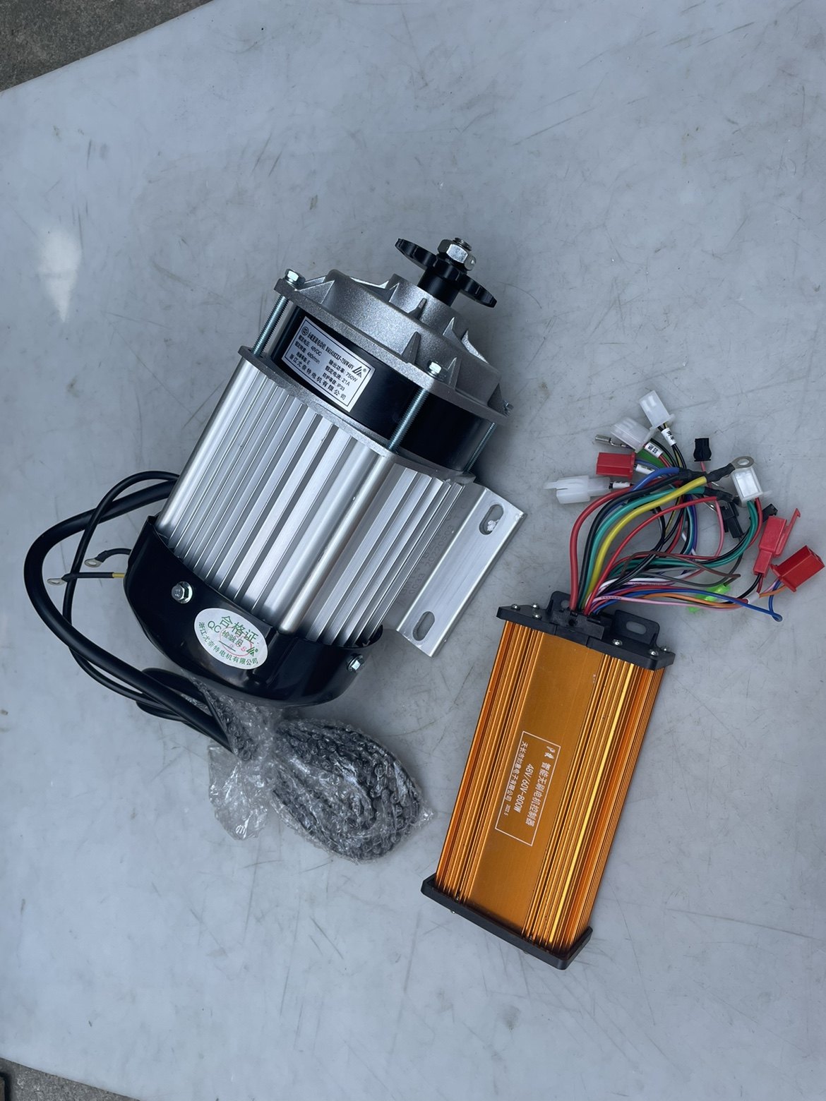 改装电动摩托卡丁车沙滩车三轮车48V500W750W无刷齿轮电机启动