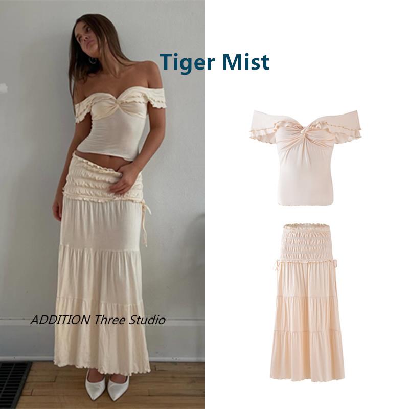 正品 Tiger Mist 春夏款辣妹性感一字肩褶皱木耳边上衣半身裙套装
