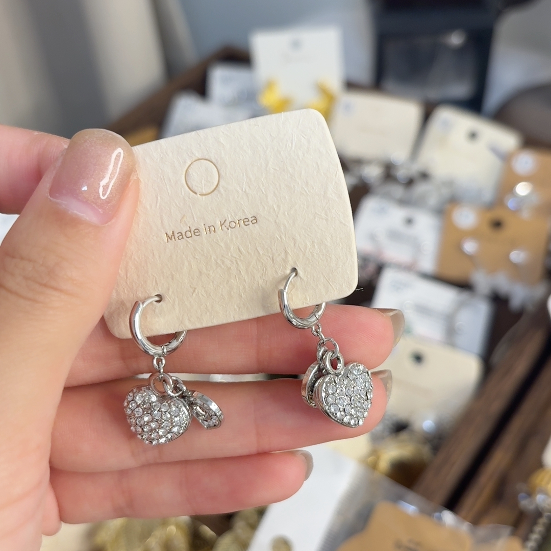 满2件或者满30元包邮