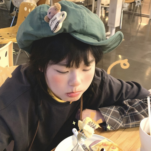 日系可爱卡通小狗翻檐八角帽子女