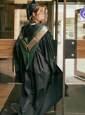 加拿大阿尔伯塔大学学士服滑铁卢大学硕士服 Waterloo UW毕业礼服
