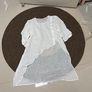 文艺个性苎麻衬衫女宽松前短后长白色纽扣