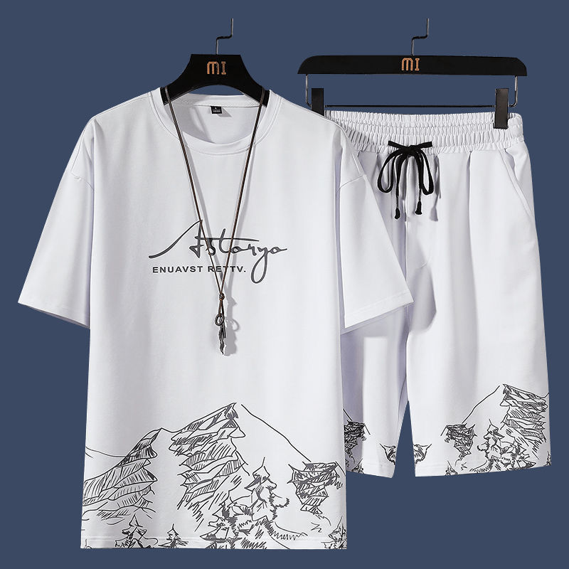 服饰男装新款潮青少年短裤运动