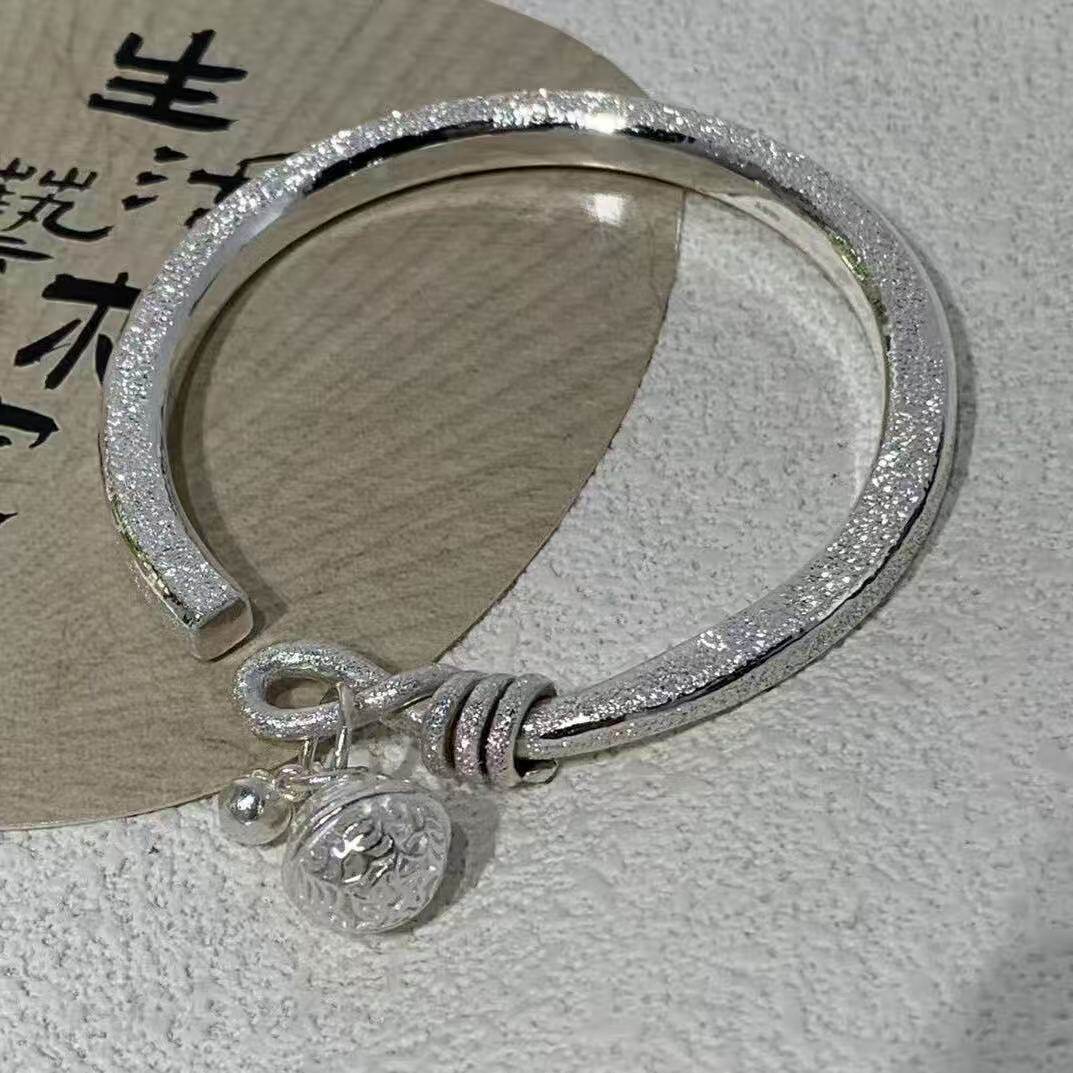 手工999纯银满天星绕丝银手镯