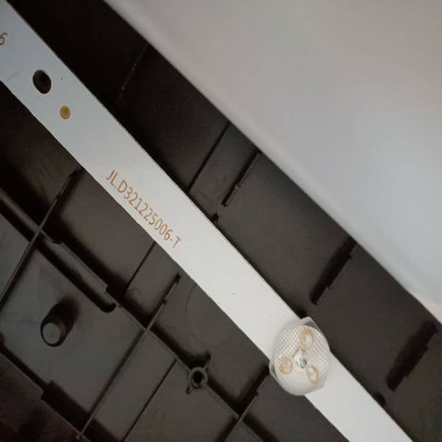 先科26A1灯条JL.D321225006-T