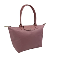 Большой длинный лепесток