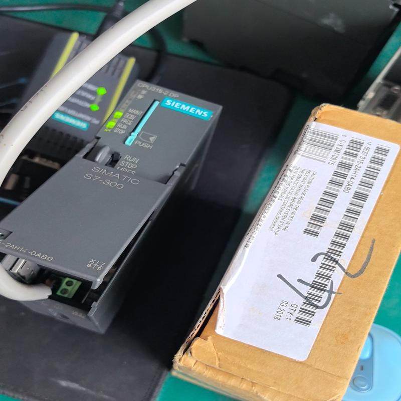 出西门子CPU315-2 DP，6ES7 315-2AH1p