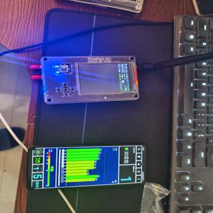 HackRF ONE SDR开发板，带Mayhem透明外壳p