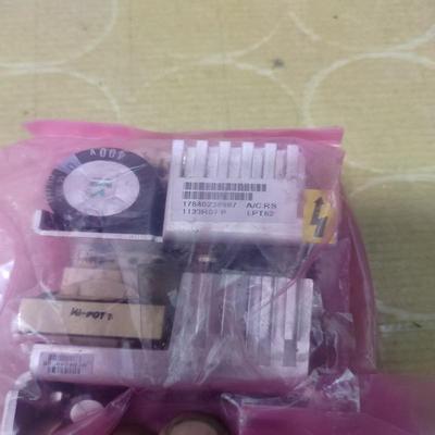 ASTEC雅达LPT62工业电源，，实物拍摄。型号LPT6p