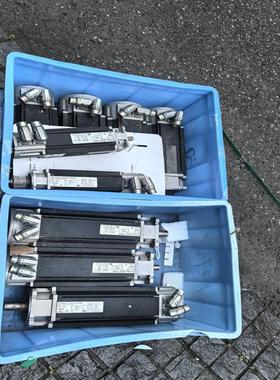 115U2E300BACAA115240p