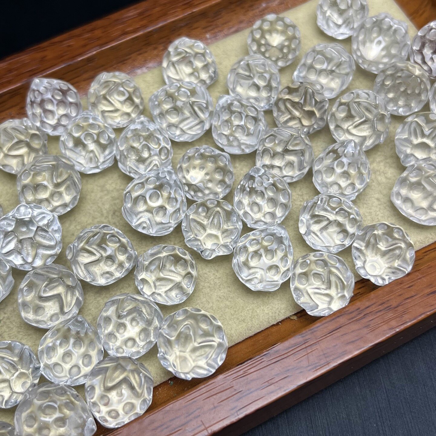 天然白水晶草莓雕刻件吊坠手链项颈饰