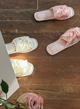 维多利亚公主~轻奢丝缎蝴蝶结居家拖鞋平底低跟女室内静音防滑