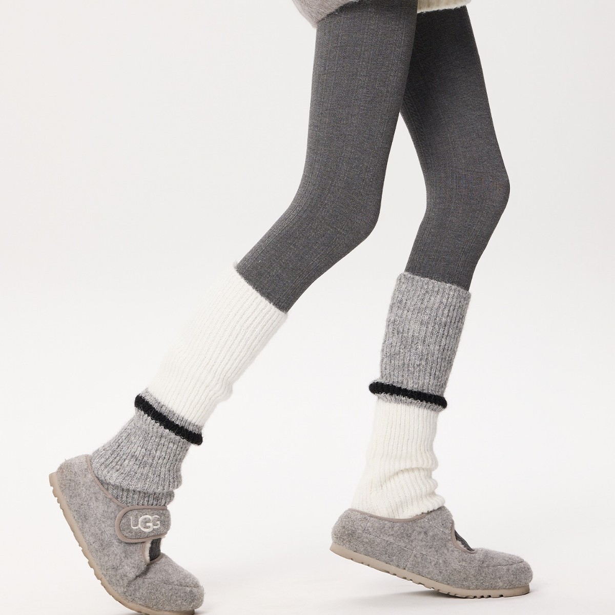 灰色拼接袜套配雪地靴堆堆袜秋冬条纹针织保暖加厚撞色袜子女腿套