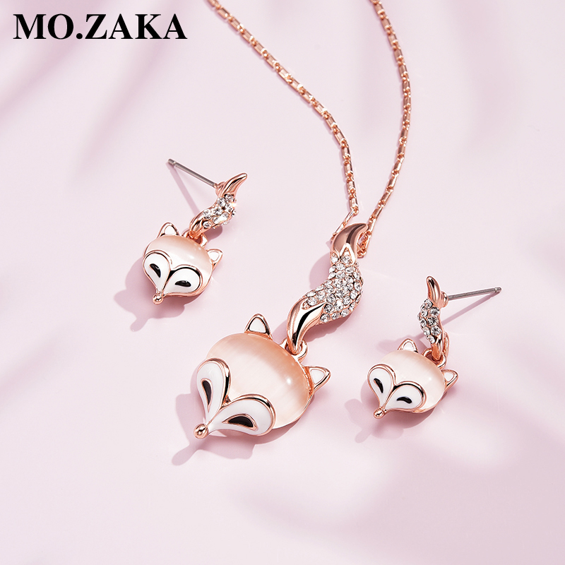 狐狸项链女锁骨链轻奢小众设计感可爱吊坠短款气质首饰套装配饰品