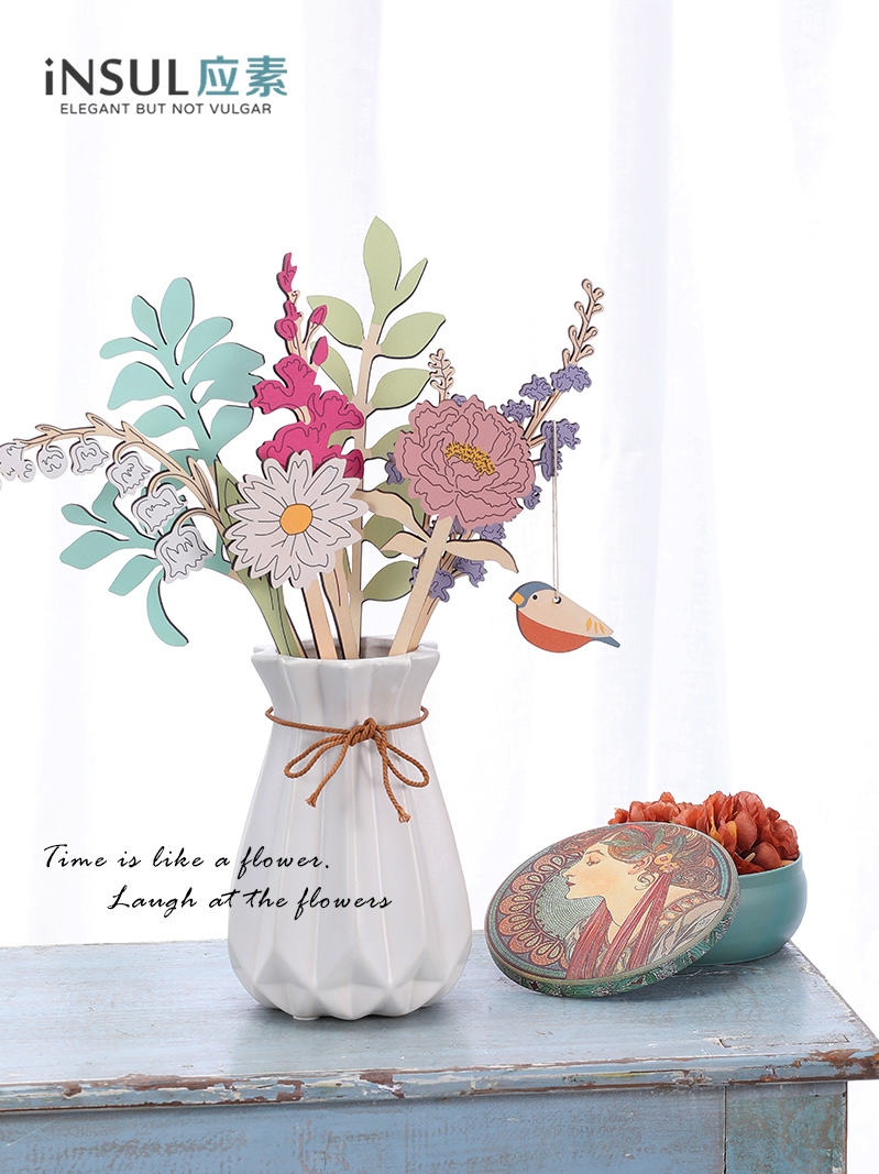 客厅北欧木制花卉香氛木质摆件