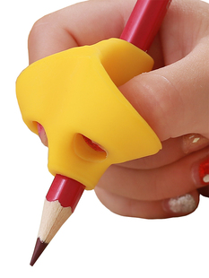 握笔器矫正器小学生中性笔品牌销量前三的宝贝