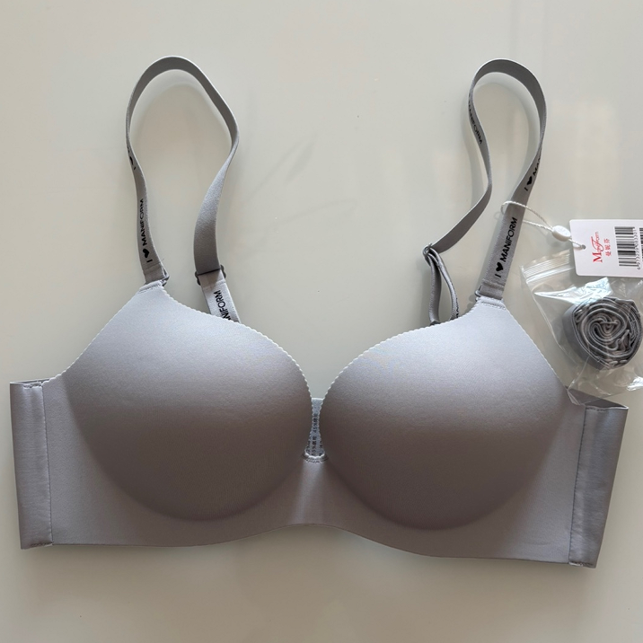 曼妮芬专柜正品无痕无钢圈聚拢文胸光面可拆肩带85A胸罩20812360
