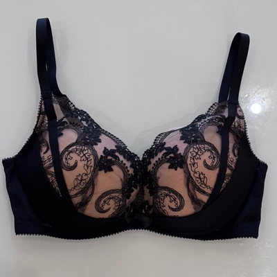 曼妮芬软钢圈中厚聚拢收副乳文胸