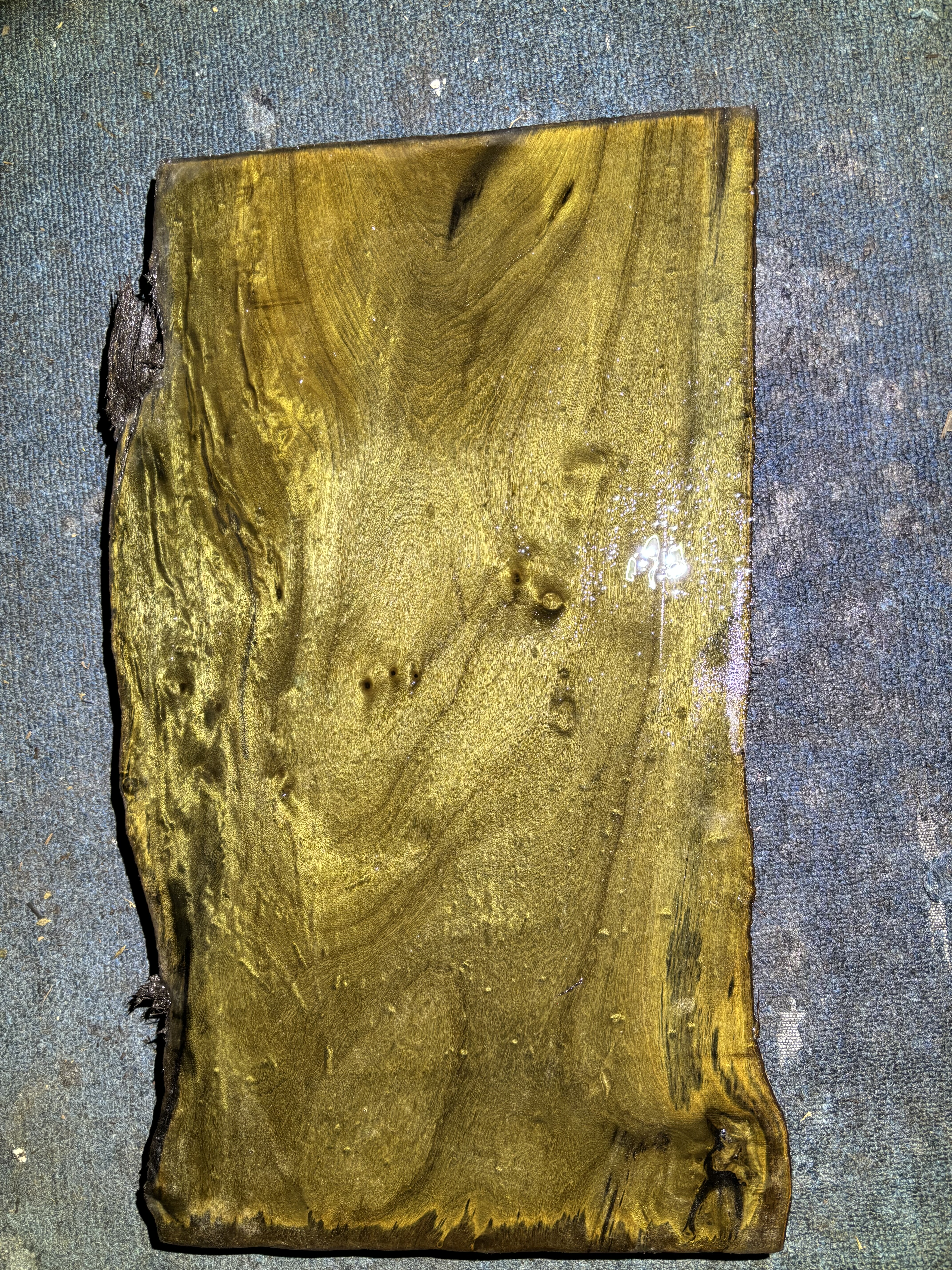 阴沉金丝楠乌木料川渝正宗小叶桢楠原木料保真香味雨滴水波茶盘料