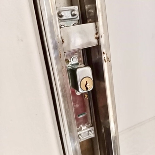 铁拉闸门防盗锁阳台大门老式双舌碰锁推拉门不锈钢外装门锁锁具