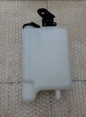 适用于长城皮卡 迪尔 中兴田野 旗舰 付水壶 防冻液水壶 副水箱