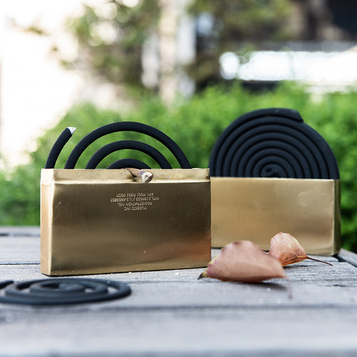 editor复古风金属盘香便携收纳盒