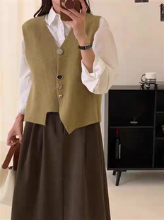 马甲清仓 19.9元 针织马甲女宽松韩百搭温柔显瘦秋冬叠穿毛衣 9.9