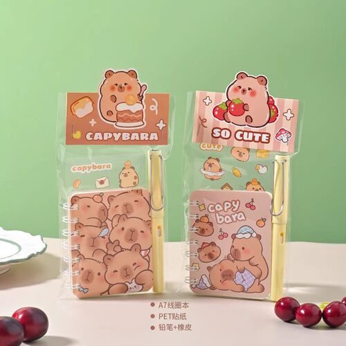 卡皮巴拉文具套装熊猫圣