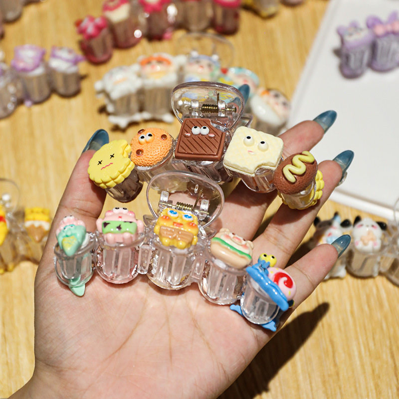 2024新款女孩可爱三丽欧草莓熊手工DIY抓夹 头饰圆滑益智发夹玩具,玩具/童车/益智/积木/模型,其他人偶玩具,淘宝优惠券,粉丝福利购,淘宝优惠卷