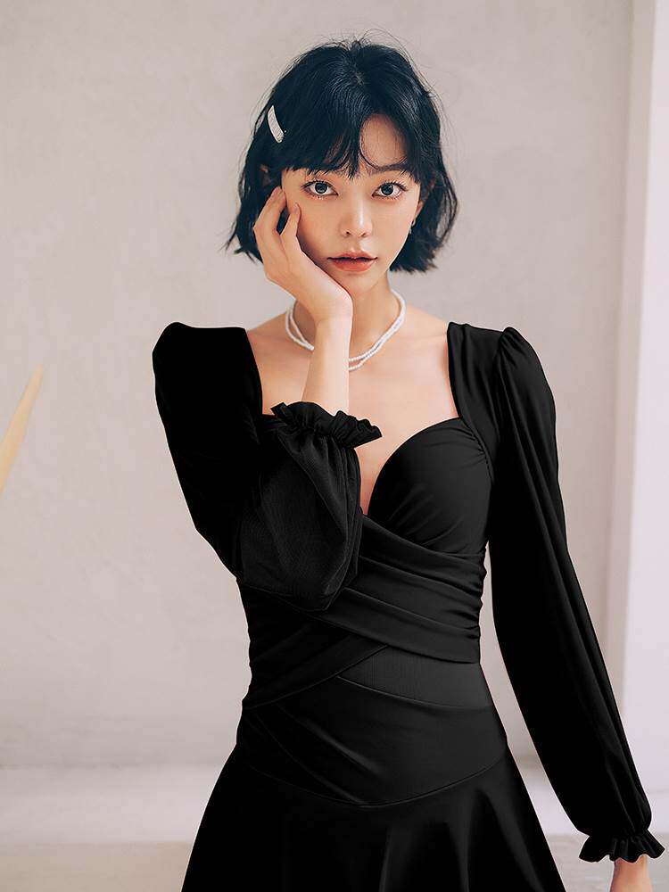 nazal 心动序曲 性感泳衣女大码遮肚显瘦泡温泉长袖胖mm韩国ins