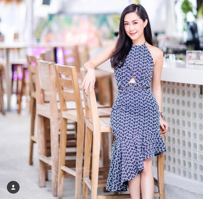 清仓不退不换 国现澳洲设计师 keepsake 春夏收腰露背鱼尾连衣裙