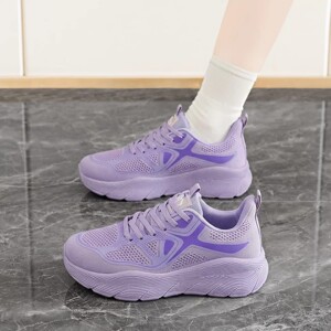超轻减震专业跑步鞋女2026新款春季41到44大码跳绳健身网面运动鞋