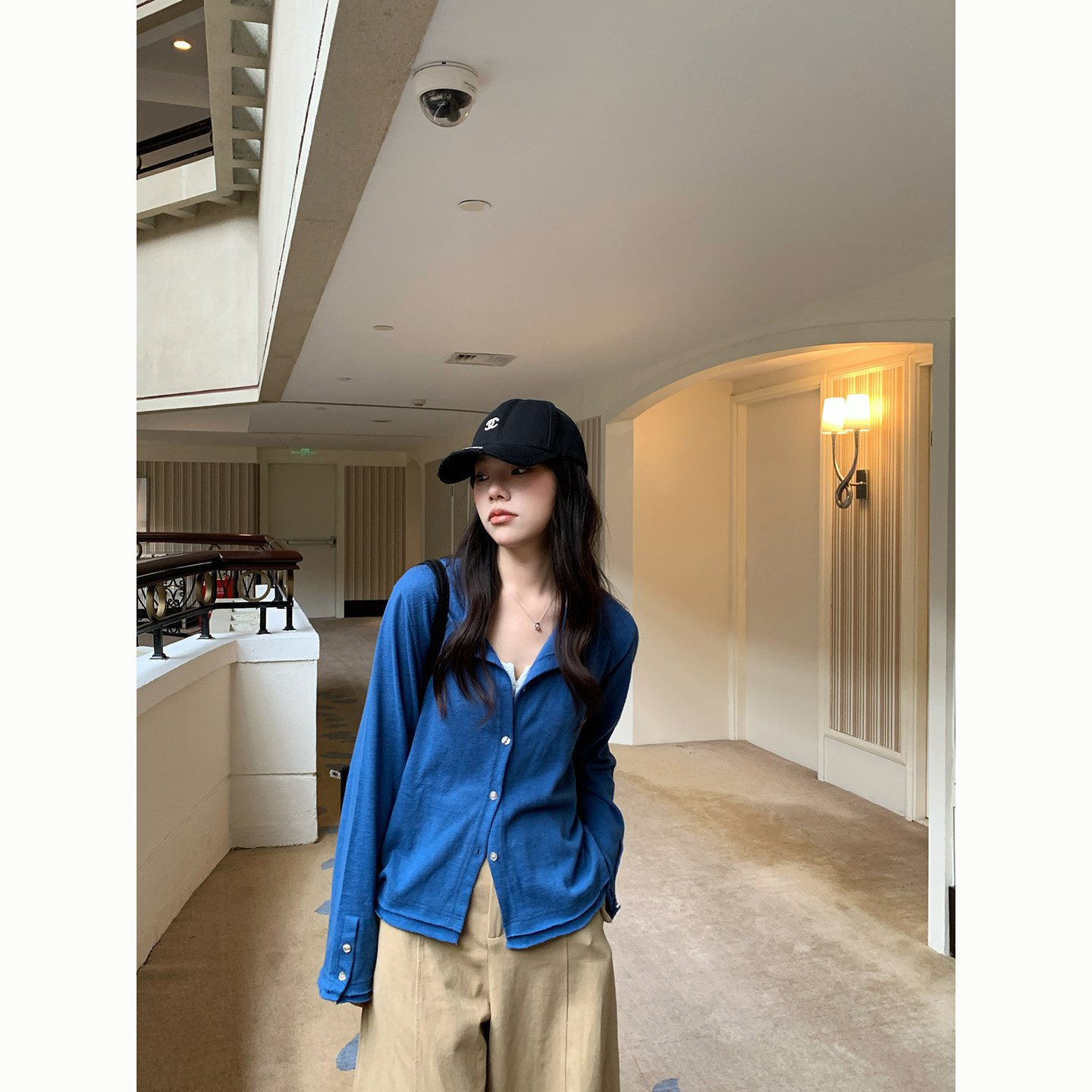 Peanut 花生糖（8/27 20:00 上新）舒适感休闲卷边圆领开衫图片