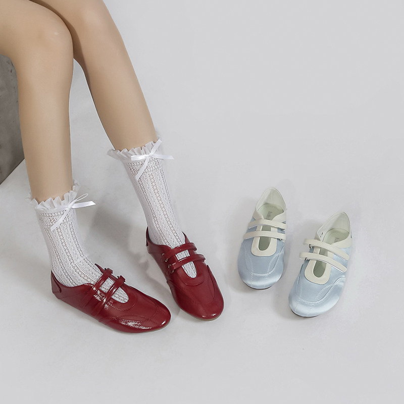 林向晚 韩系少女~红色芭蕾平底鞋设计感小众可爱甜妹风玛丽珍鞋女,女鞋,浅口单鞋,淘宝优惠券,粉丝福利购,淘宝优惠卷