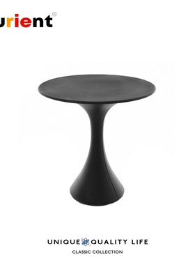 Furient创意设计师家具 kissi kissi table/仕女桌 玻璃钢餐台