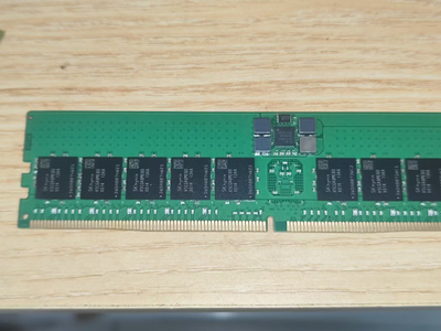 海力士32G 2RX8 PC5-4800B DDR5 4800 ECC REG RDIMM内存条