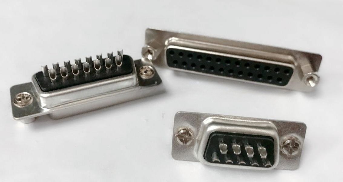 RS232串口接头 DB-25P 孔 母座 插座 焊线式 黑胶芯 前铆 带螺丝