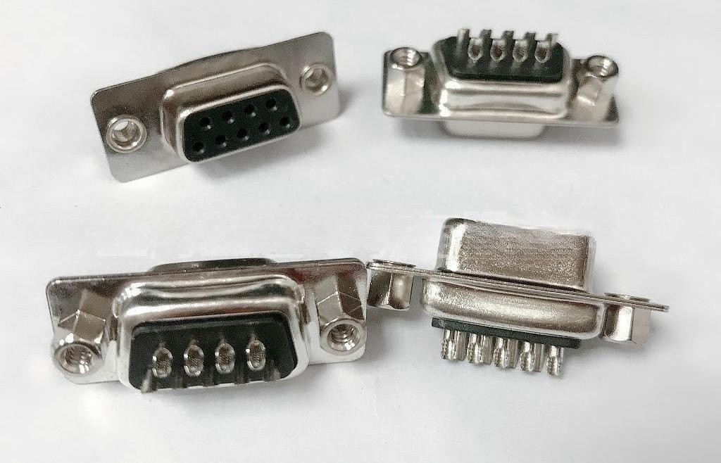 D-SUB串口接头 DB-25P 孔 母座 插座 焊线式 黑胶 后铆 传统式