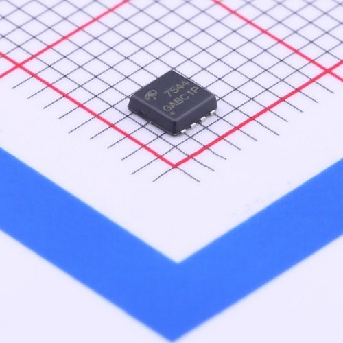 1个N沟道耐压:30V电流30A场效应管(MOSFET)AON7544封装DFN-8(3x3)