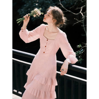 粉色方领亚麻长袖连衣裙女秋季