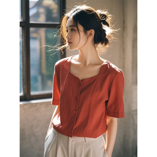 新款 女2025年夏季 好看衬衣独特漂亮上衣 亚麻衬衫 红色方领短袖