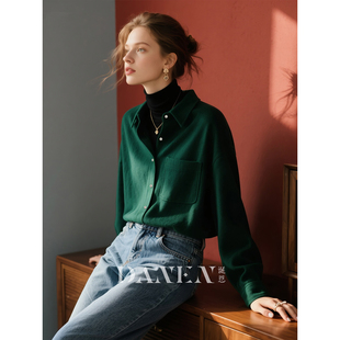 墨绿色磨毛衬衫女2026年秋冬新款时尚洋气时髦叠穿衬衣灯芯绒上衣