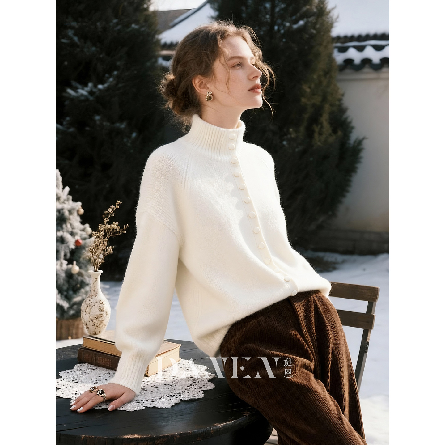 米白色立领针织开衫女2025年秋冬
