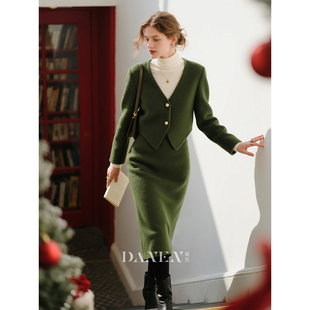军绿色羊毛套装 显瘦高级感毛呢外套半身裙两件套 女2025年秋冬新款
