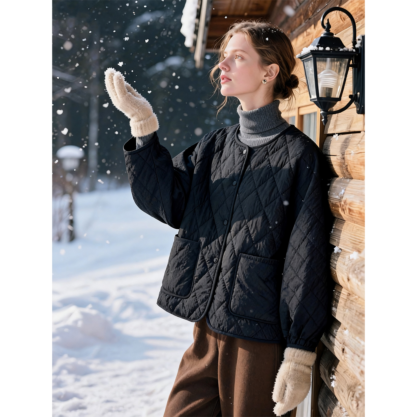 黑色圆领棉服外套女2025年